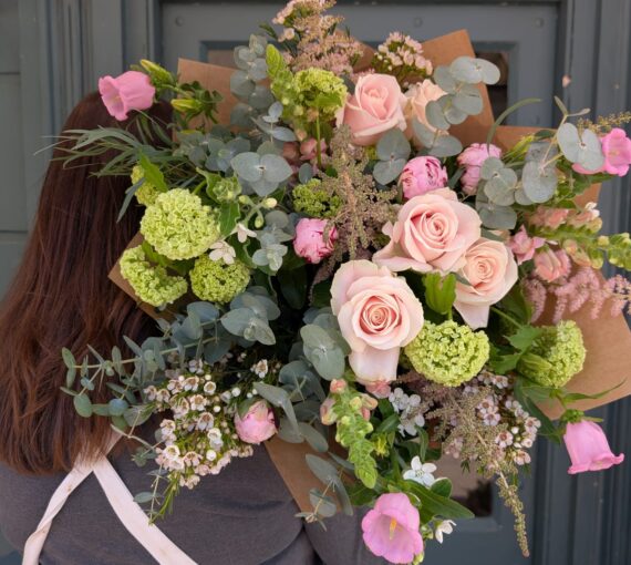 Isla, West Malling local delivery, national delivery