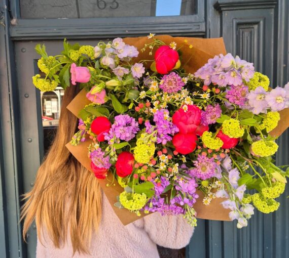 Bouquet of the Month, National Delivery