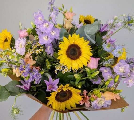 Bouquet of the Month, National Delivery