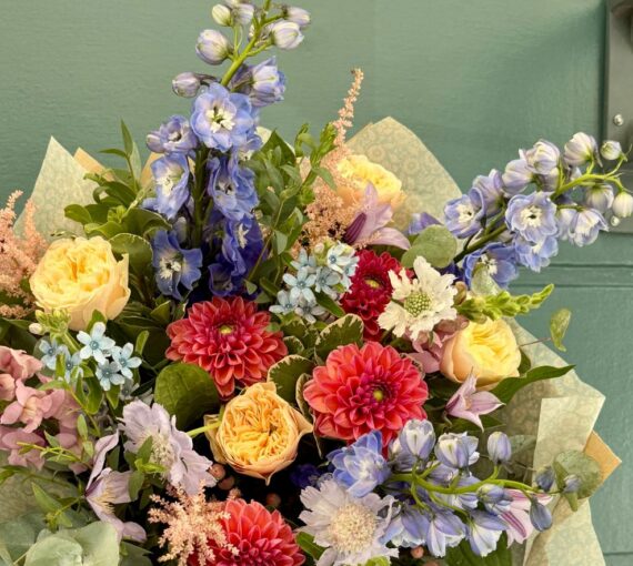 Bouquet of the Month, National Delivery